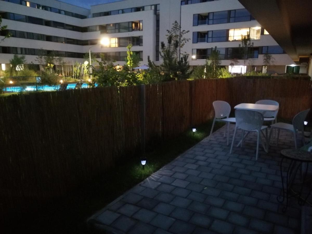 Atria Urban Resort Bucharest Exterior photo